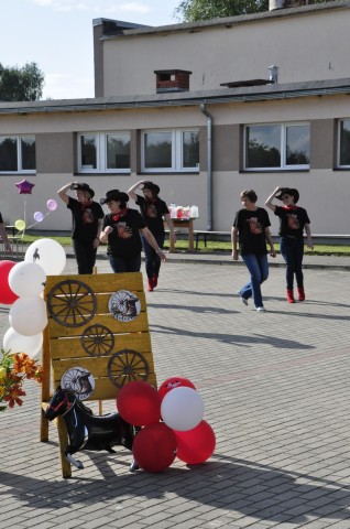 Līnijdejotāju sadancis Dunavā 2025